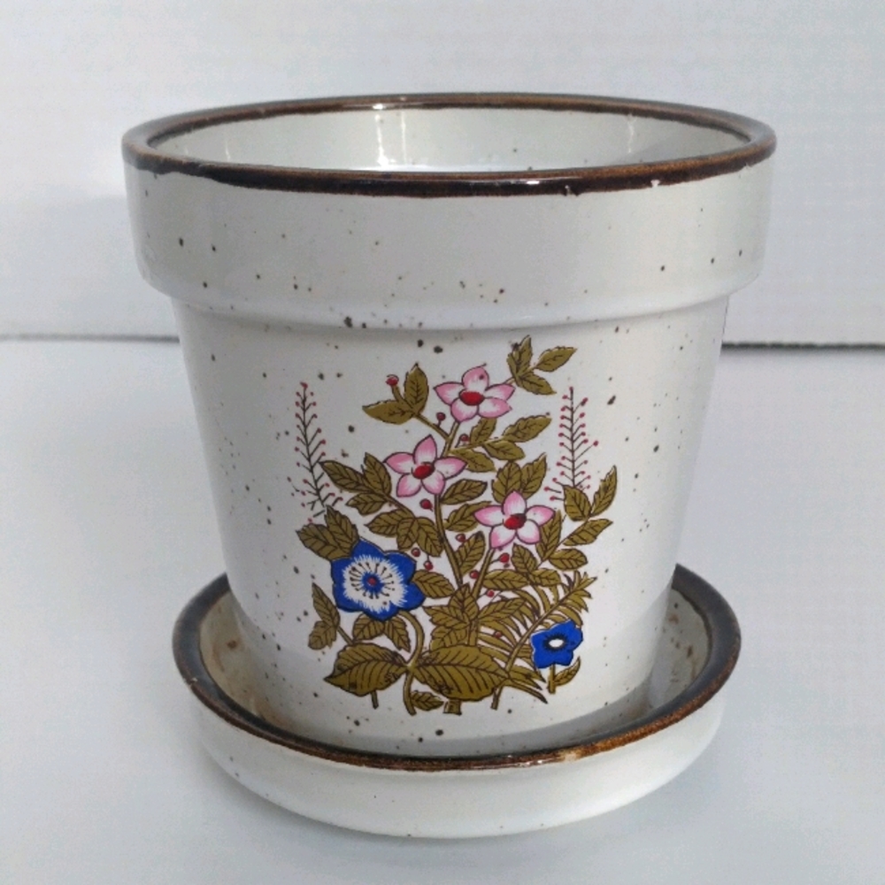 VTG Takahashi Speckled Stoneware Planter & Saucer